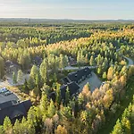 Martinmutka Center By Aavalevi Levi