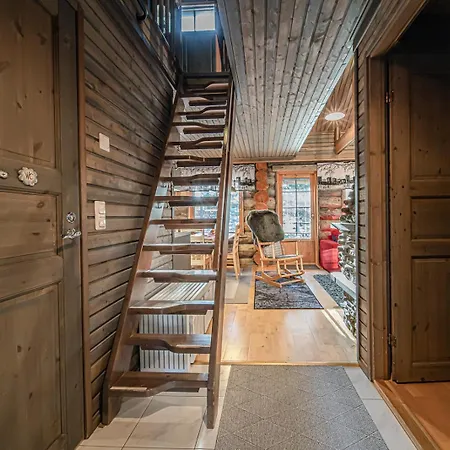 Martinmutka Center By Aavalevi Apartment *